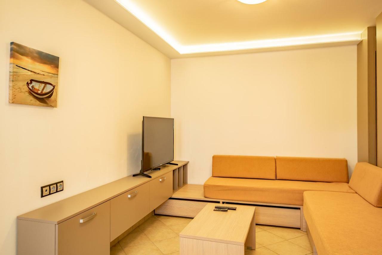 Bright Star Aparthotel Faliraki Buitenkant foto